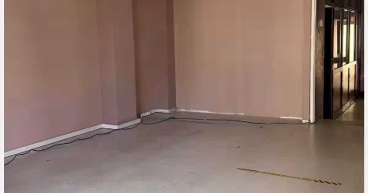 Spațiu comercial 240 mp în zona Ultracentral, Pitești