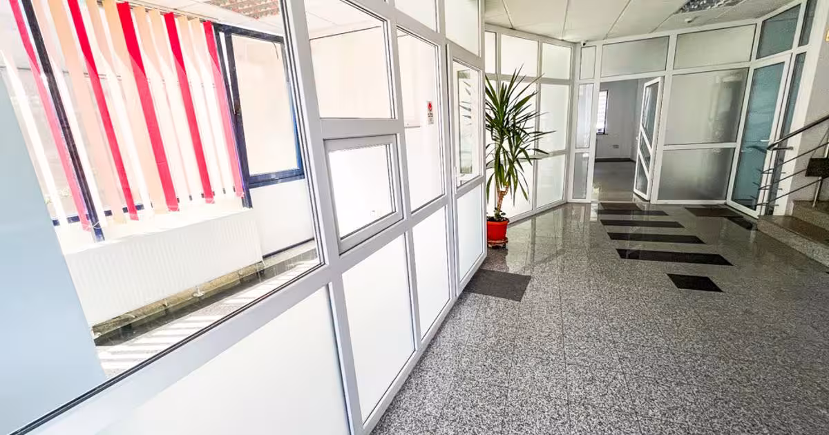 Spațiu comercial 80 mp în zona Ultracentral, Pitești
