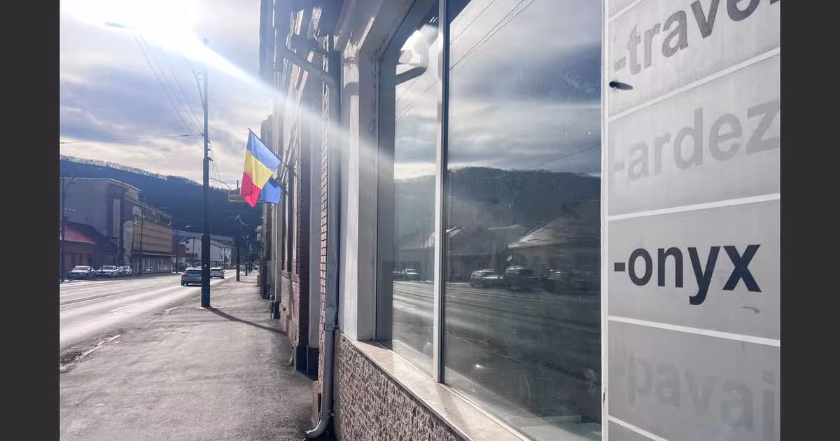Spațiu comercial 110 mp în zona Centrul Civic, Reșița