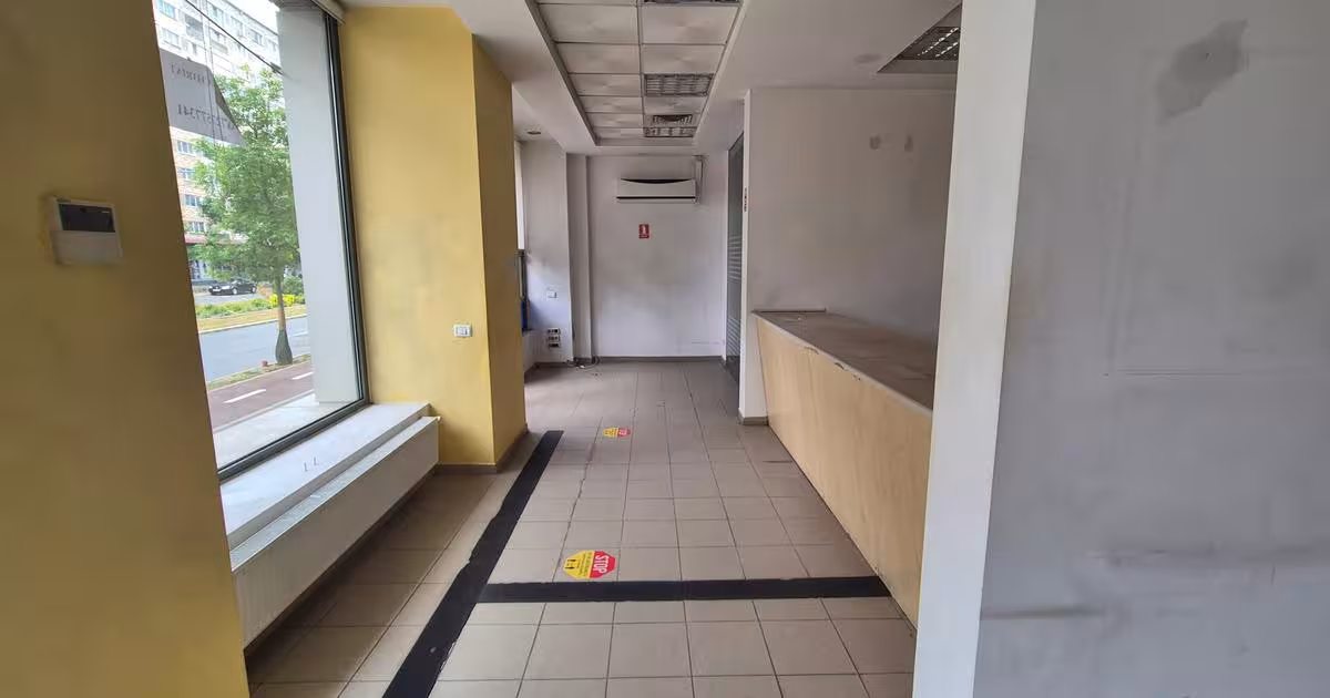 Spațiu comercial 150 mp în zona Micro IV, Reșița