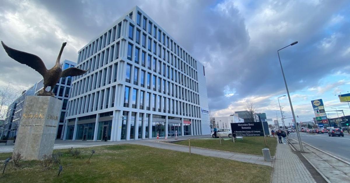 Spațiu comercial 1354 mp în zona Pipera, Sector 1 preț necomunicat