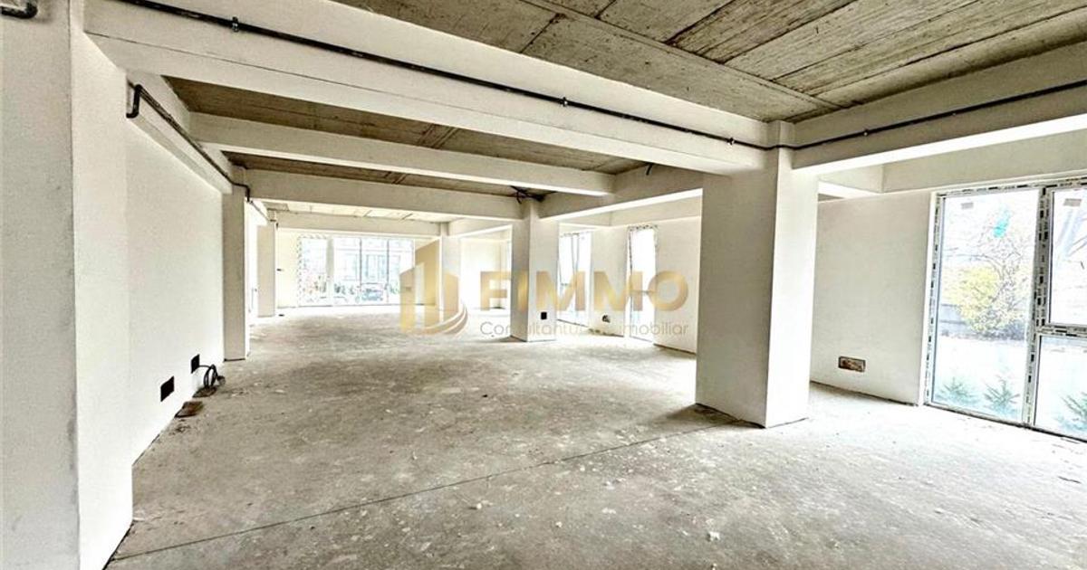 Spațiu comercial 390 mp în zona Est, Suceava