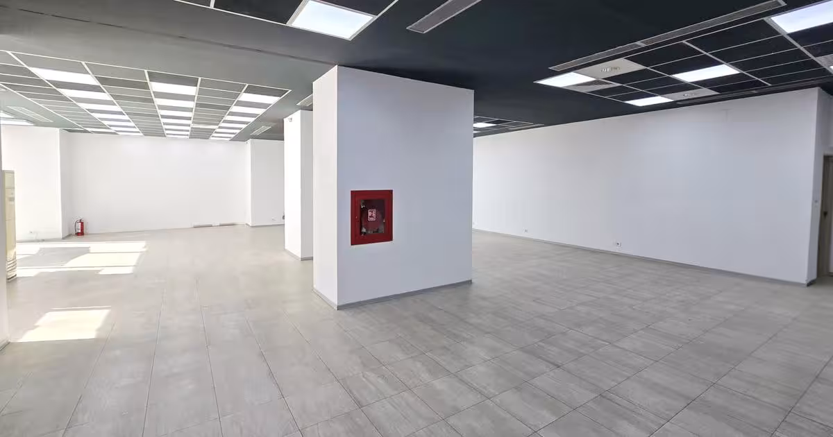 Spațiu comercial 250 mp în zona P-ța Victoriei, Ultracentral