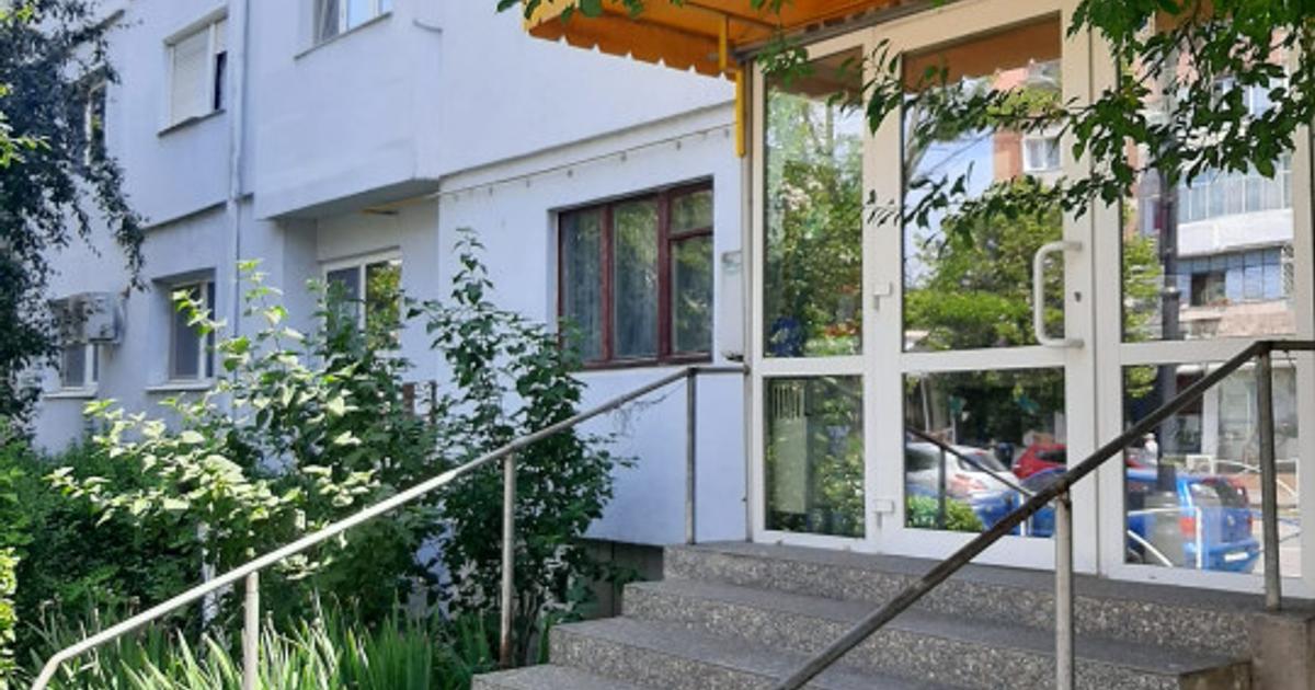 Spațiu comercial 48 mp în zona Central, Hunedoara