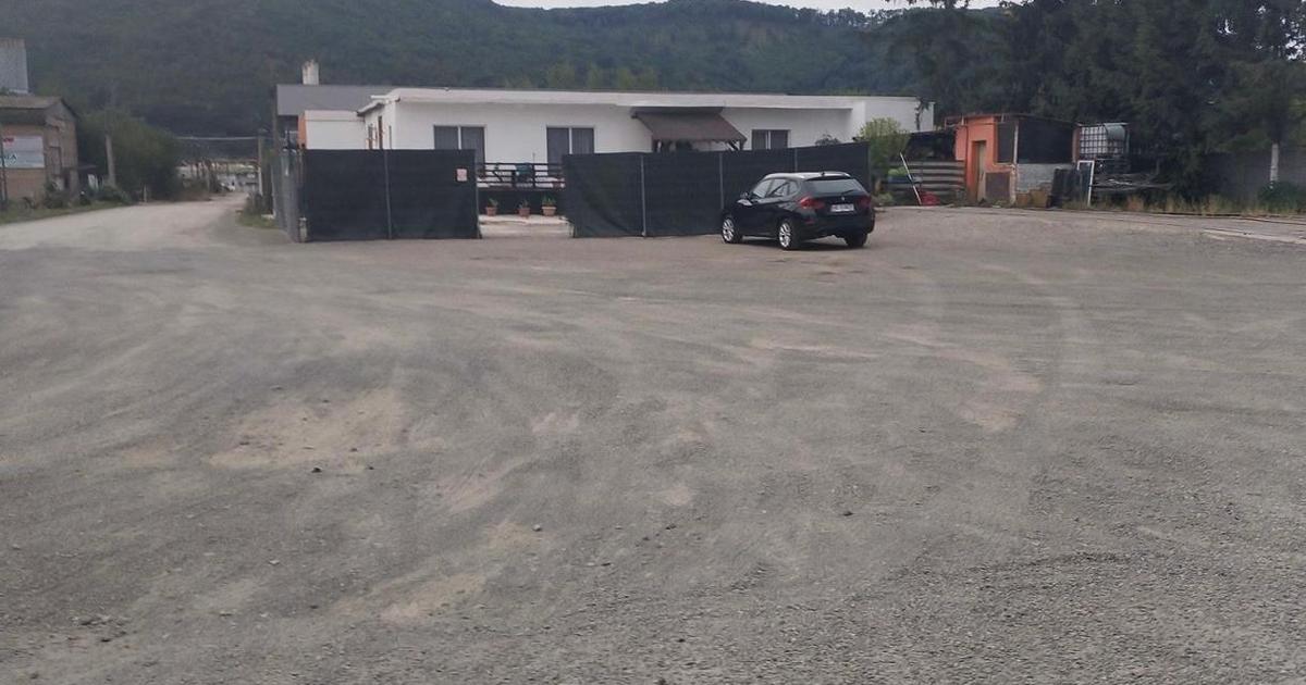 Spațiu comercial 420 mp în Mintia