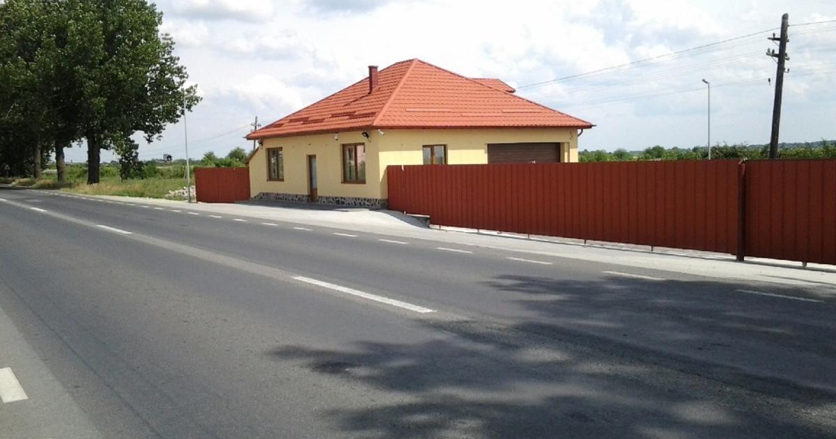 Spațiu comercial 1200 mp în zona Est, Nădlac