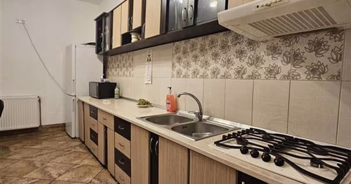 Spațiu comercial 93 mp în zona Est, Onești