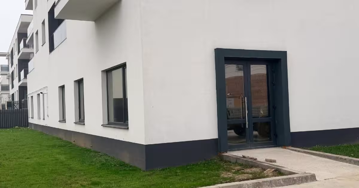Spațiu comercial 229 mp în Tunari