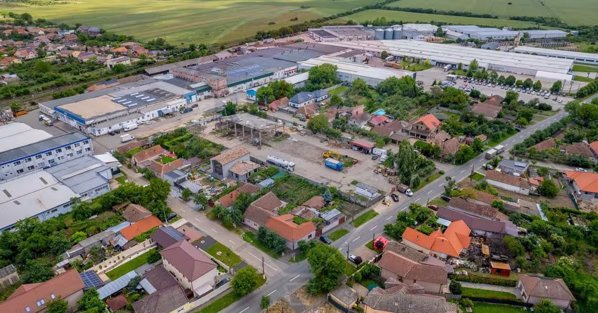 Spațiu industrial în zona Aradul Nou, Arad