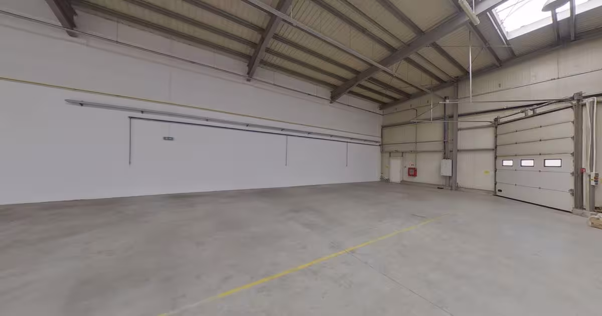 Spațiu industrial 821 mp în zona Sud, Arad