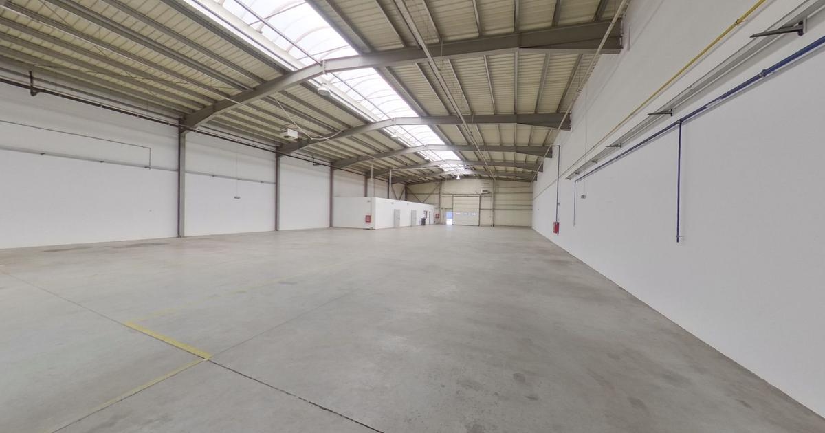 Spațiu industrial 821 mp în zona Sud, Arad