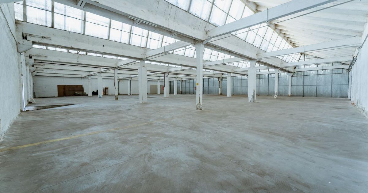 Spațiu industrial 1174 mp în zona UTA, Arad