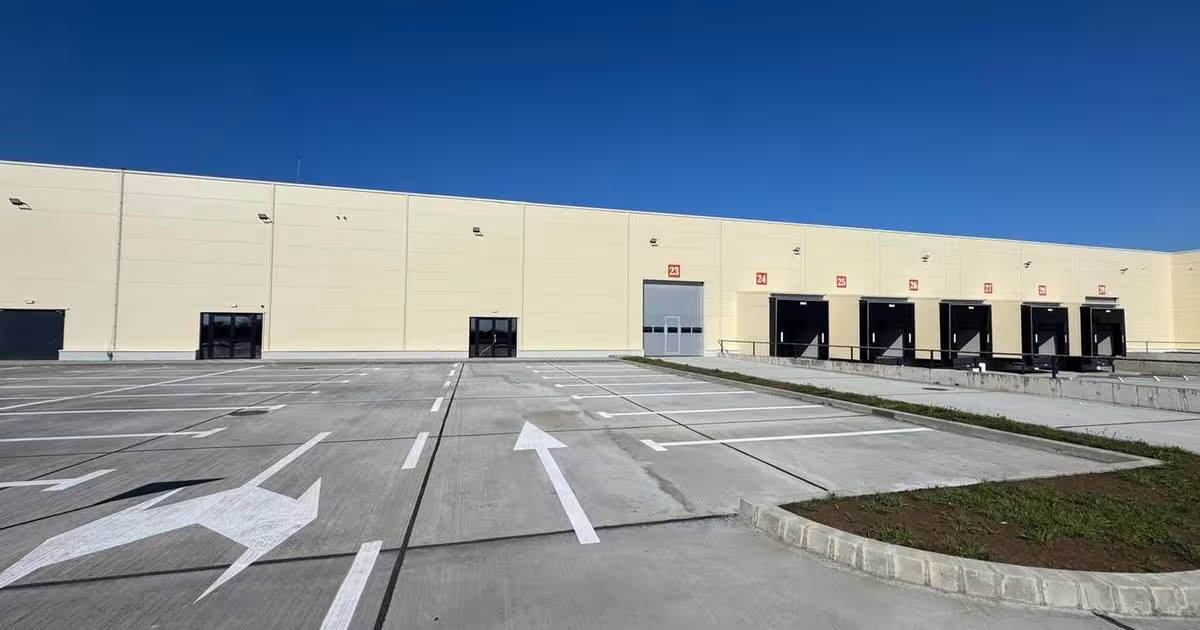 Spațiu industrial în zona Vest, Arad