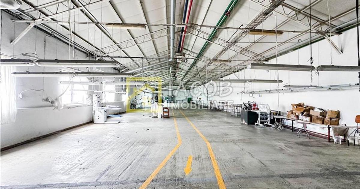 Spațiu industrial 2000 mp în zona Ștefan cel Mare, Bacău