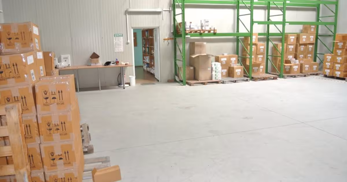 Spațiu industrial 233 mp în Bascov
