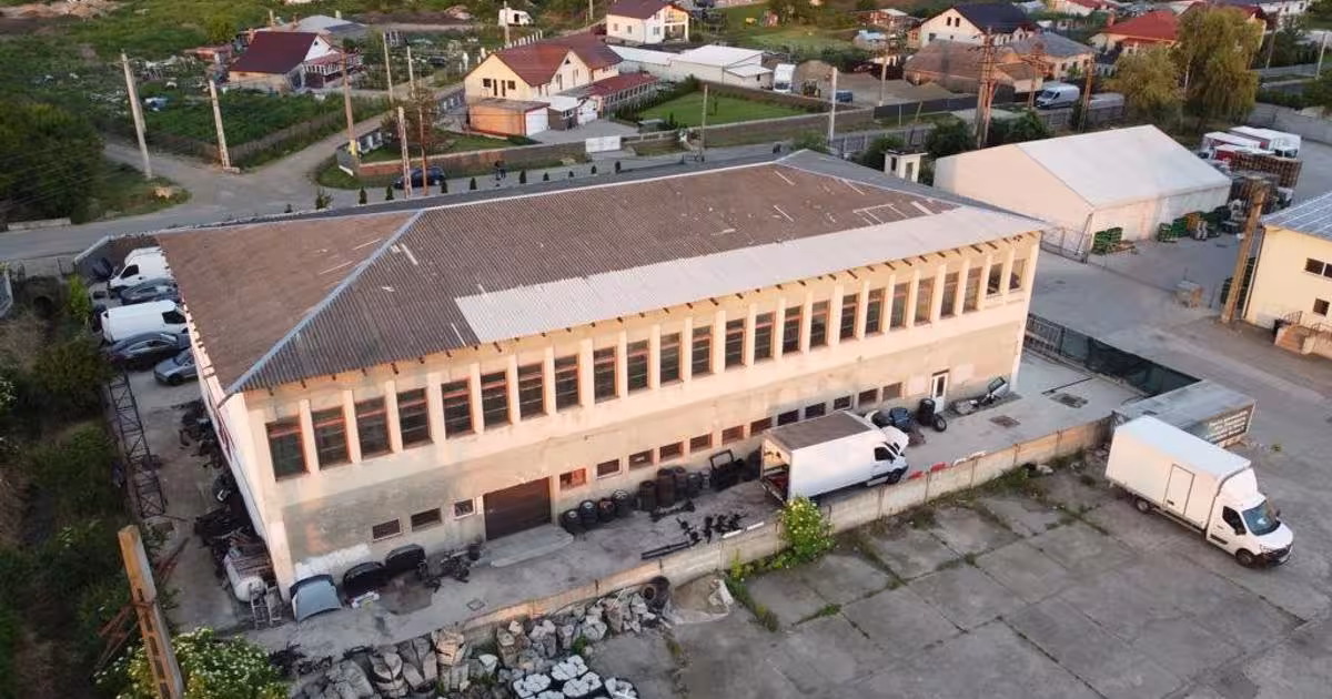 Spațiu industrial 1500 mp în zona Central, Botoșani