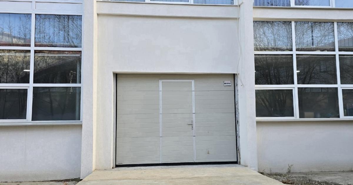 Spațiu industrial 223 mp în zona Exterior Nord, Brașov