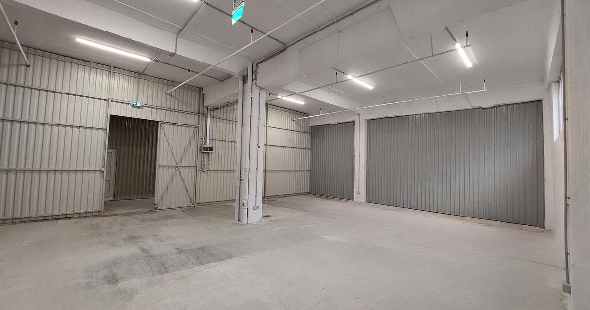 Spațiu industrial 1395 mp în zona Aeroport, Cluj-Napoca preț 198 - 1.193 € + TVA / lună