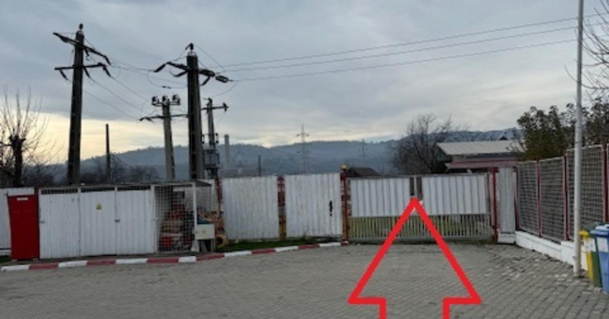 Spațiu industrial 221 mp în zona Sud-Est, Comănești