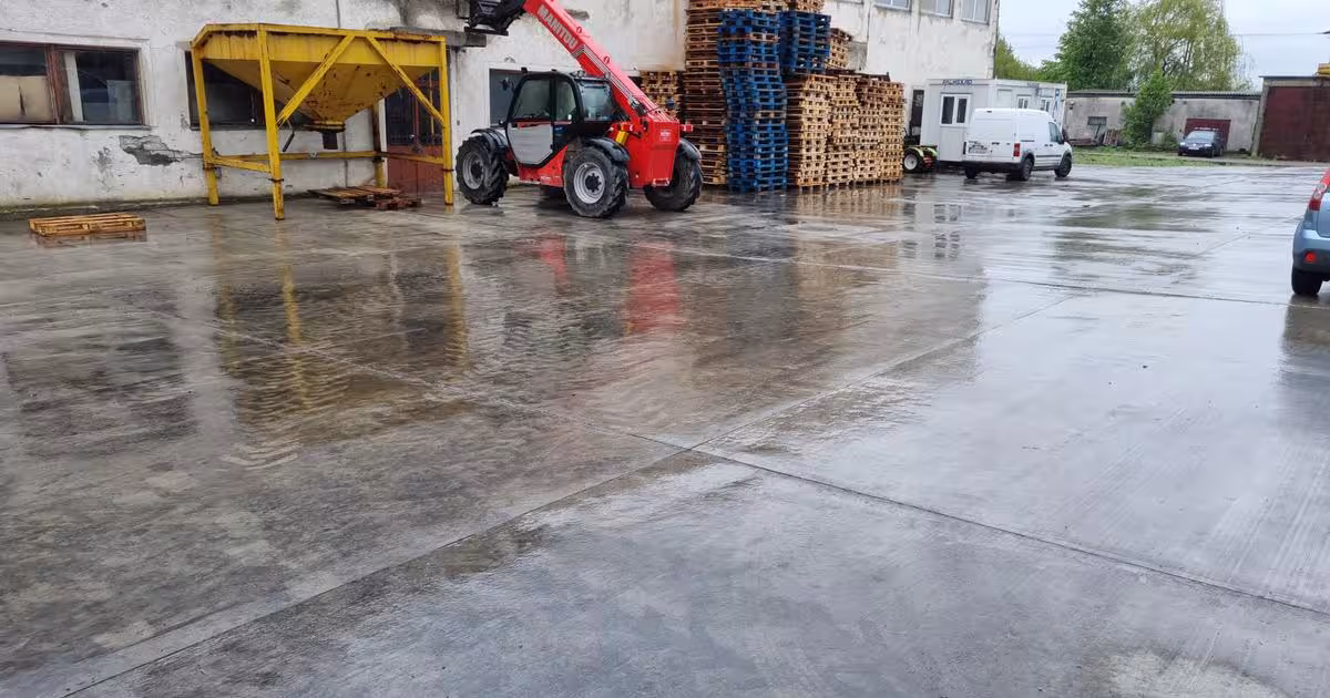 Spațiu industrial 7521 mp în Dornești