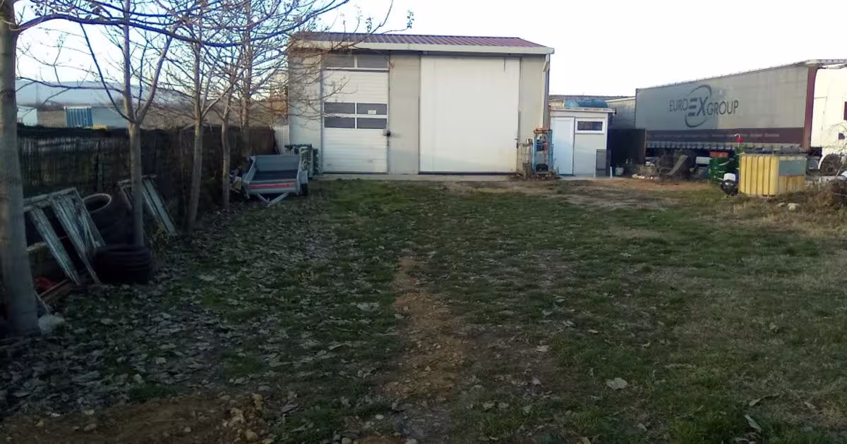 Spațiu industrial 100 mp în zona Nord-Vest, Drobeta-Turnu Severin preț 700 € / lună | Imobiliare.ro