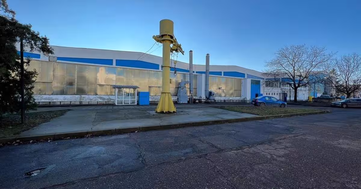 Spațiu industrial 3000 mp în zona Sud, Focșani