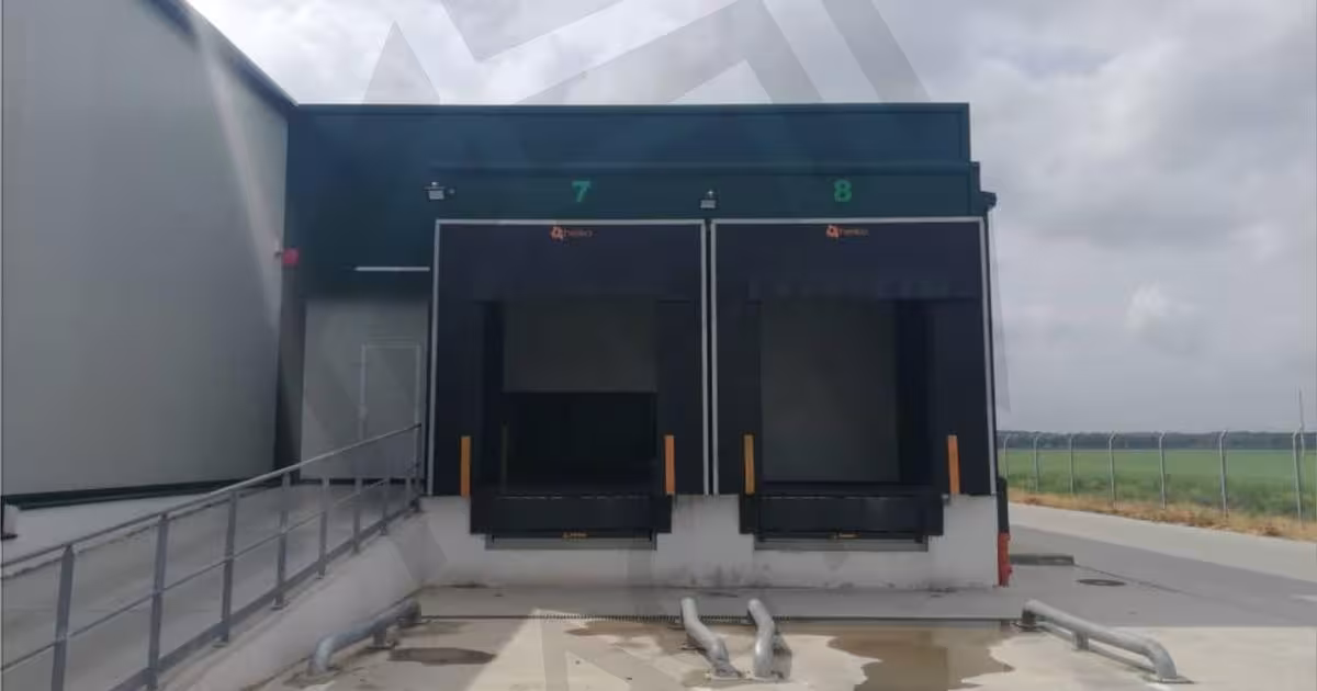 Spațiu industrial 12400 mp în Fundulea preț necomunicat