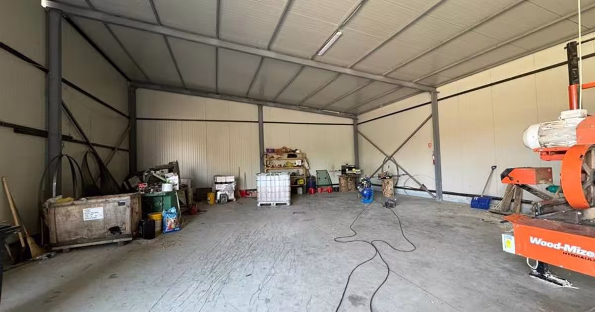 Spațiu industrial 275 mp în Garoafa