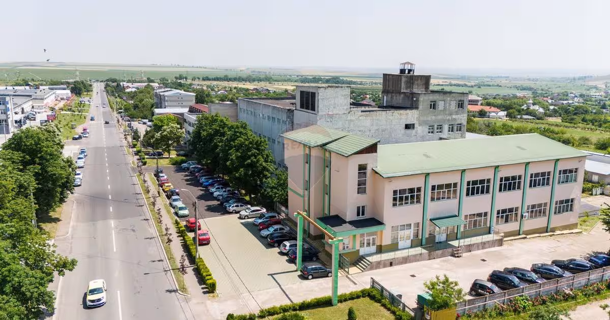 Spațiu industrial în zona Est, Huși