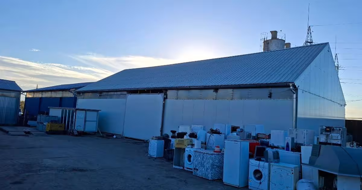 Spațiu industrial 1700 mp în zona Central, Oravița