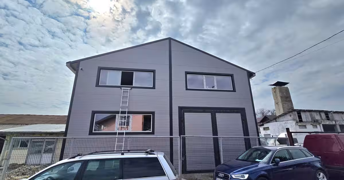 Spațiu industrial 480 mp în zona Periferie, Pucioasa