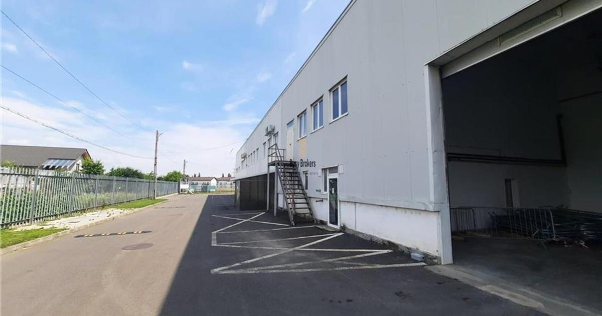 Spațiu industrial 2800 mp în zona Periferie, Râșnov