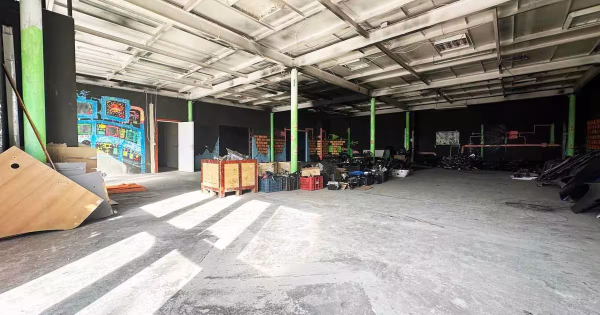 Spațiu industrial 529 mp în zona Pârneava, Arad