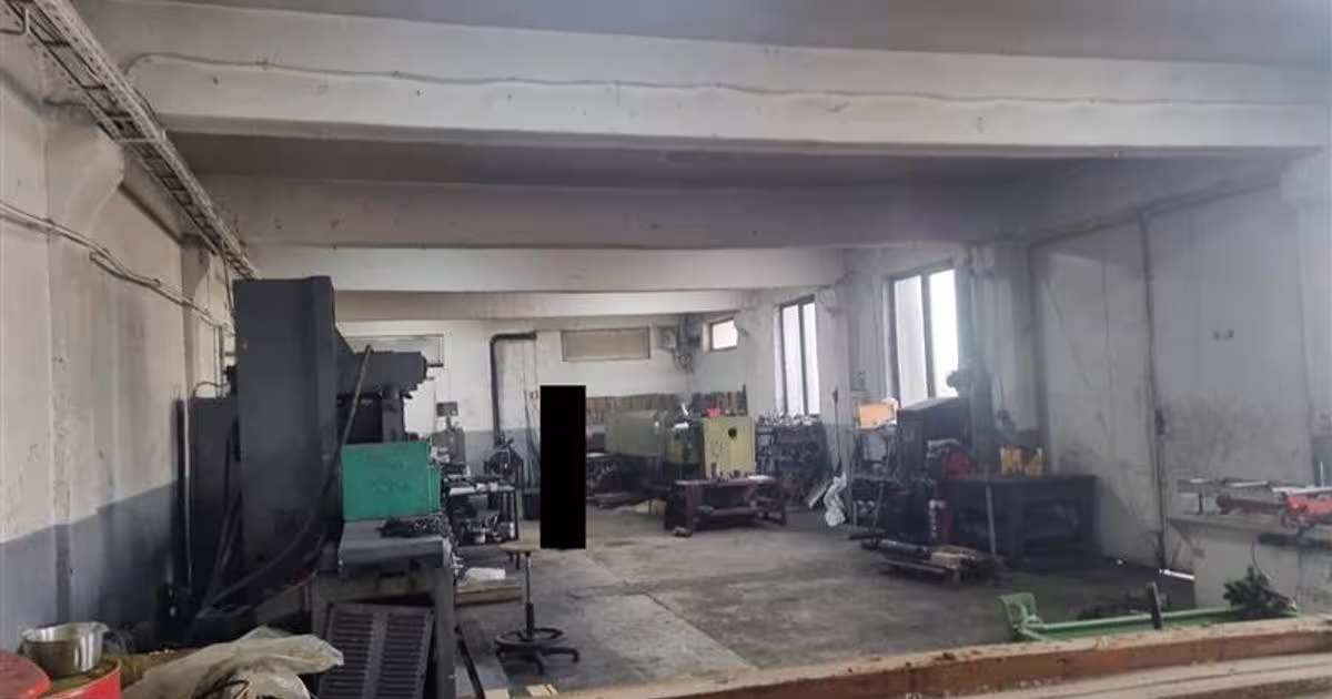 Spațiu industrial în zona Izvoare, Bacău