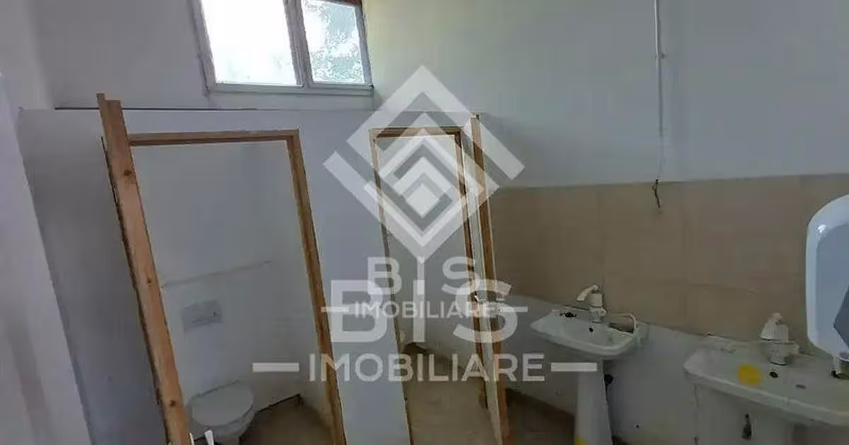 Spațiu industrial 1200 mp în zona Sud-Vest, Bistrița