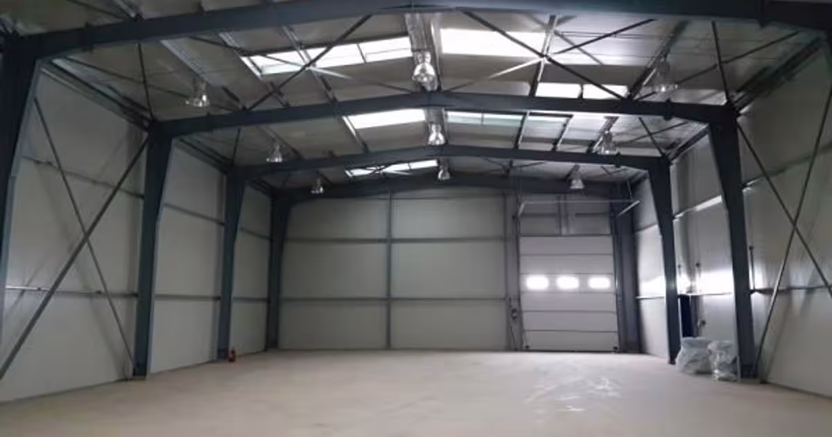 Spațiu industrial 1400 mp în zona Sud-Vest, Botoșani
