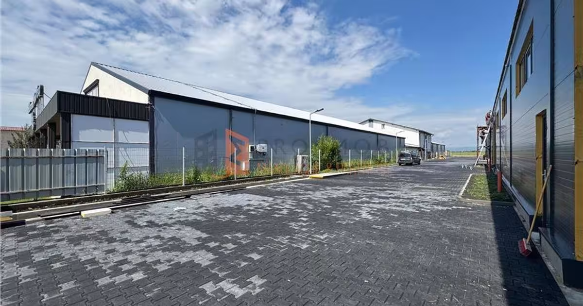 Spațiu industrial 1200 mp în zona 1 Decembrie, Buzău