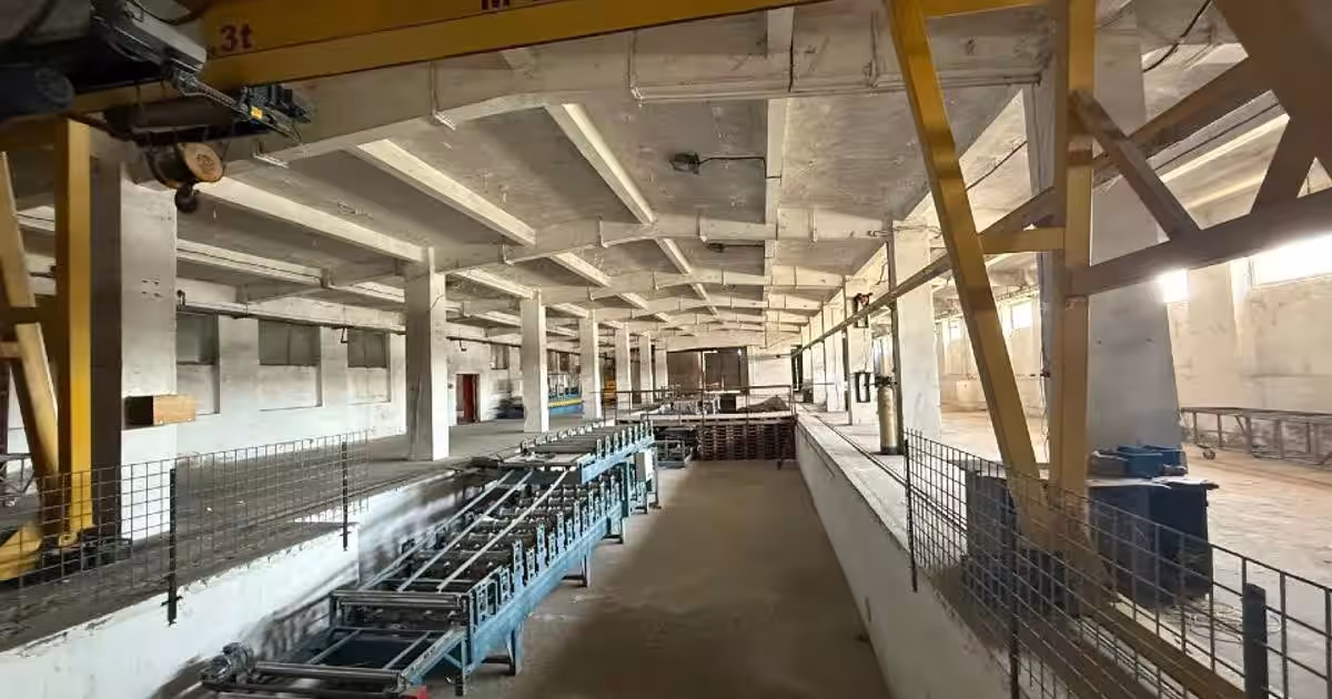 Spațiu industrial 3600 mp în zona 1 Decembrie, Buzău