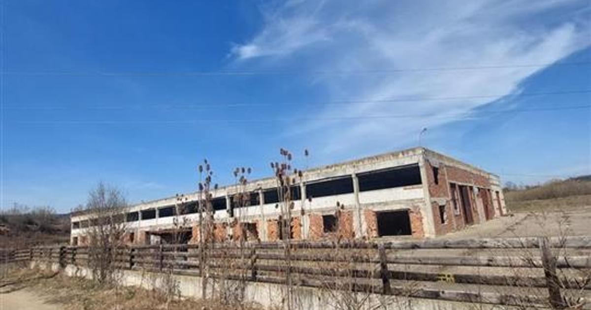 Spațiu industrial 3500 mp în Cașin