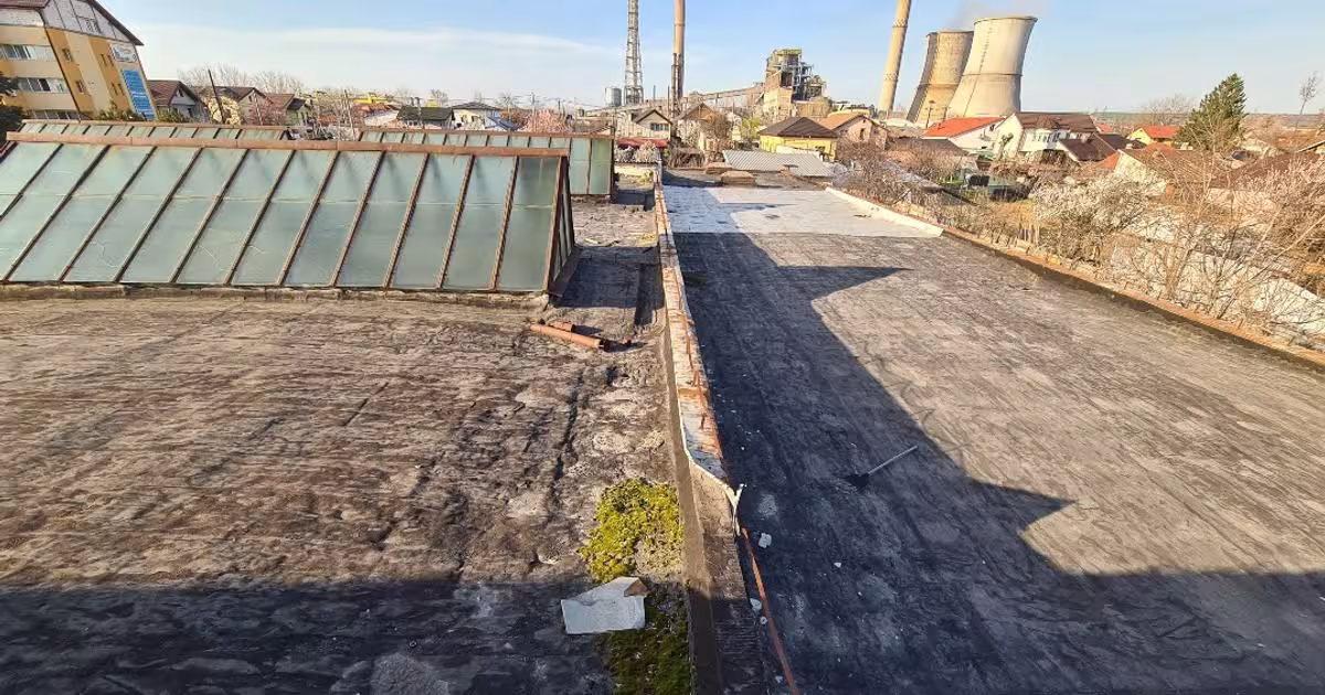 Spațiu industrial 2000 mp în zona Bariera Vâlcii, Craiova
