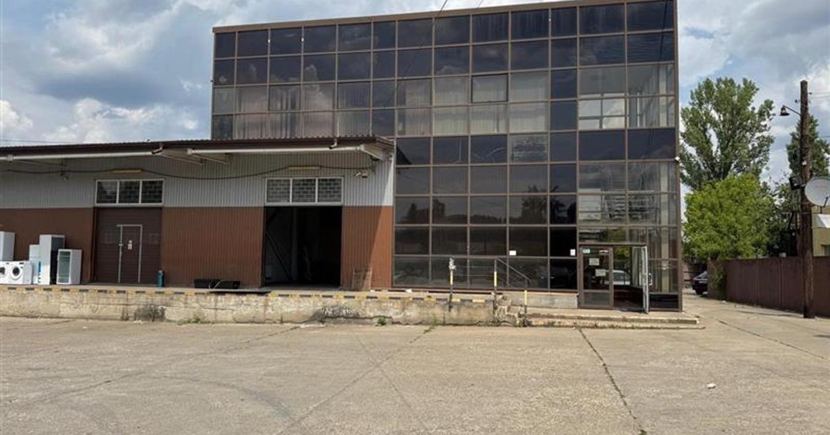 Spațiu industrial 2100 mp în zona Baza 3, Iași