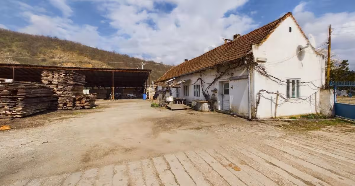 Spațiu industrial în Șoimoș