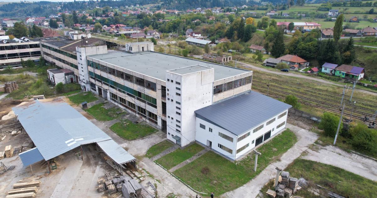 Spațiu industrial 5178 mp în zona Central, Toplița