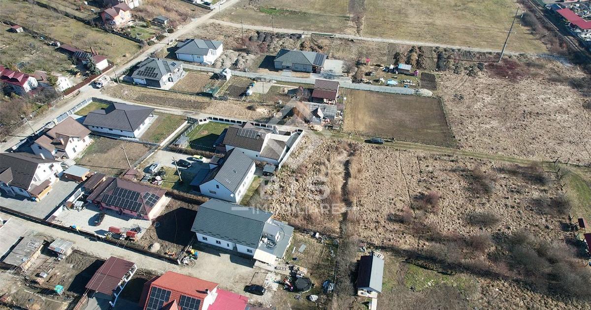 Teren agricol intravilan de 1705 mp, în zona Unirea, Bistrița