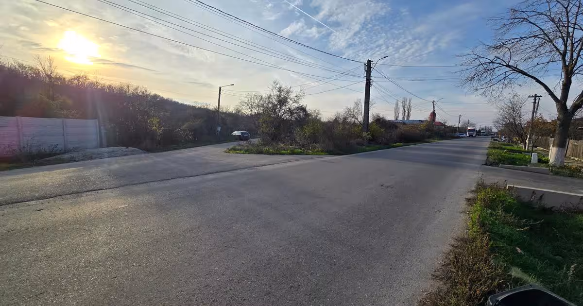 Teren agricol intravilan de 2458 mp, în Bulbucata