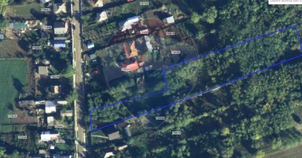 Teren agricol intravilan de 6890 mp, în Crasna
