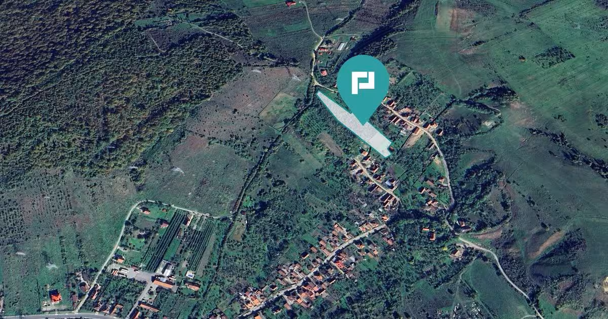 Teren agricol extravilan de 5722 mp, în Hășdat
