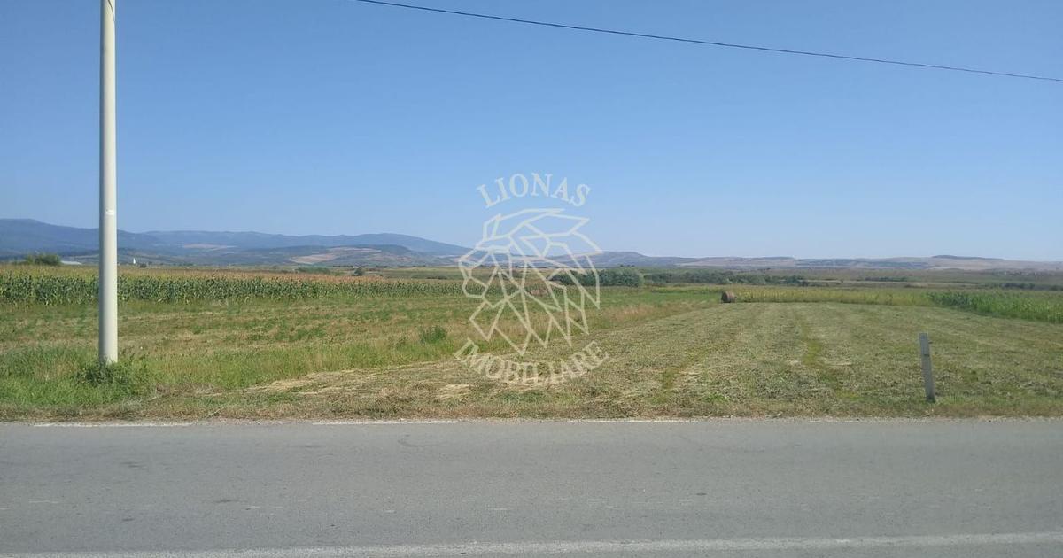 Teren agricol extravilan de 2000 mp, în Jelna