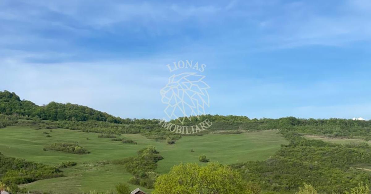 Teren agricol extravilan de 2160 mp, în Jelna