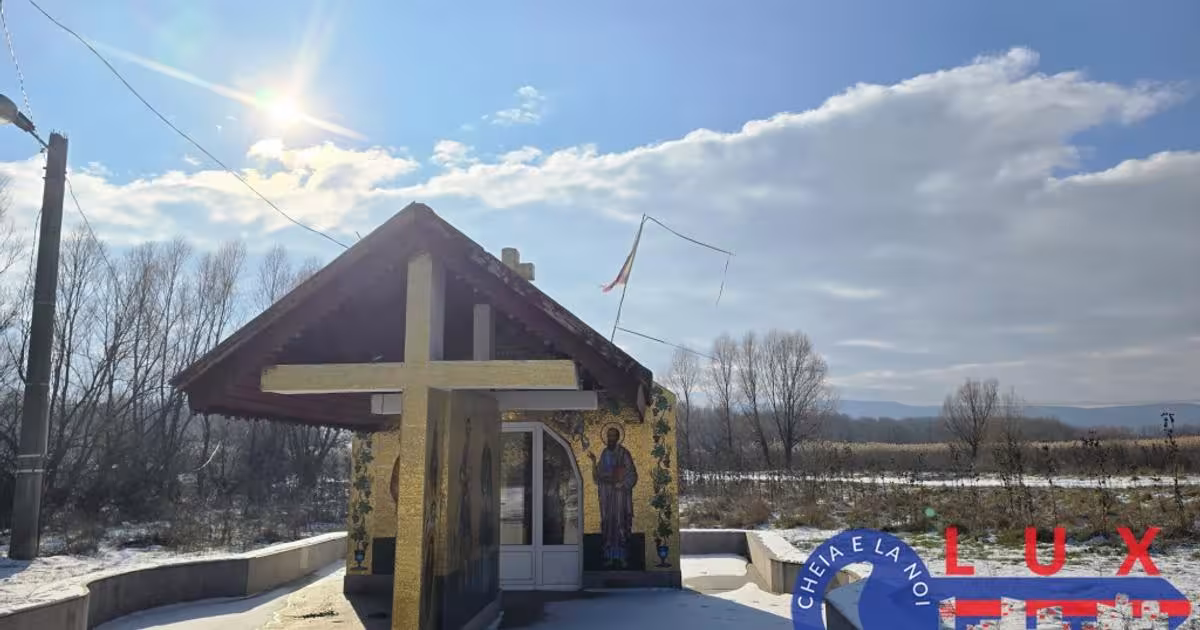 Teren agricol extravilan de 11000 mp, în Niculițel